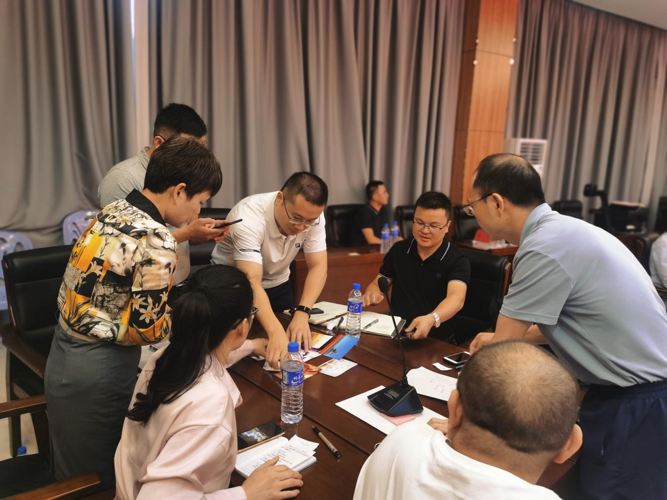 图片2.png 图片2.png